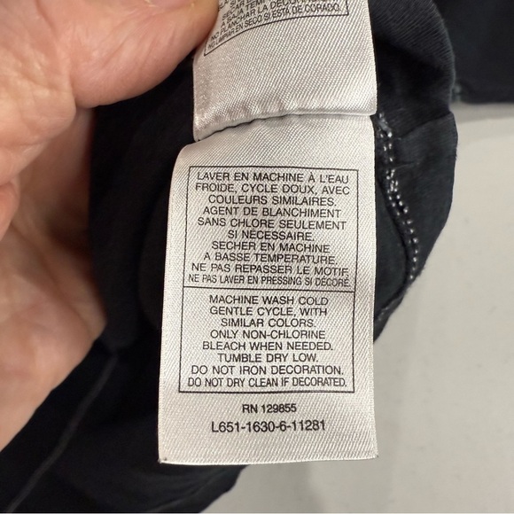 Disney World Grumpy Sweatshirt Black Long Sleeve Appliqué Graphic Men’s Medium - Picture 10 of 10